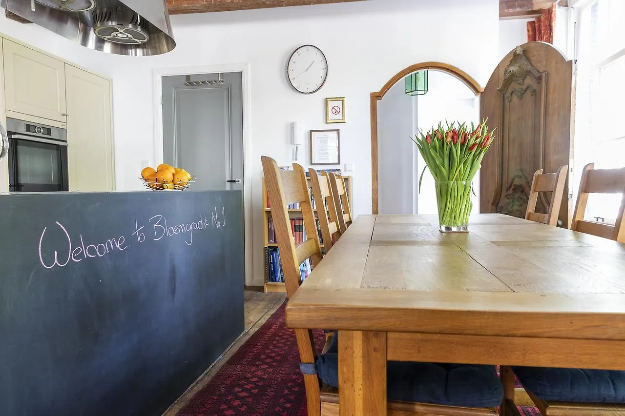Former Rembrandt Workshop Two Bedroom B&B Amsterdam Netherlands