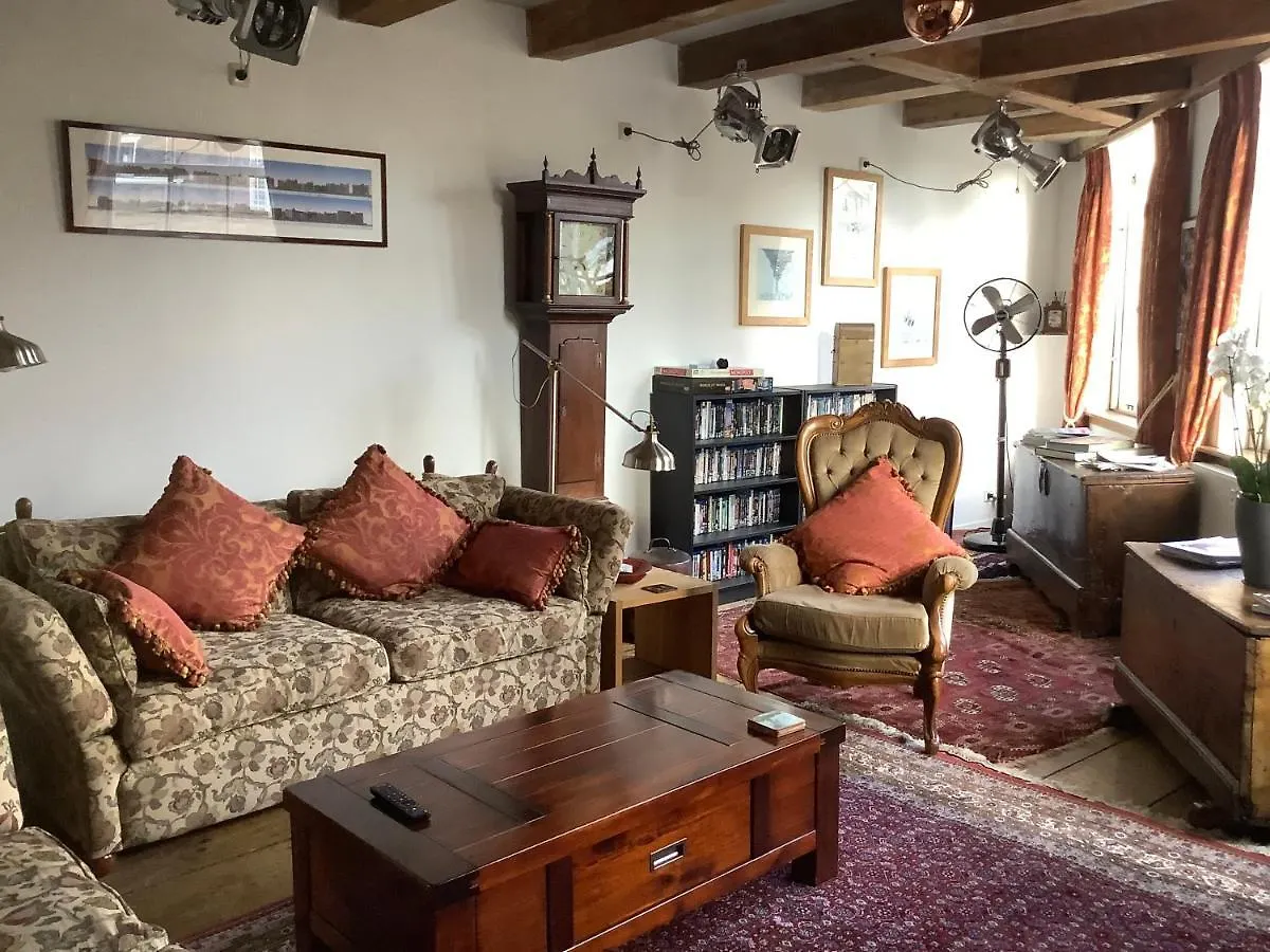 Former Rembrandt Workshop Two Bedroom B&B Amsterdam 0*,  Netherlands